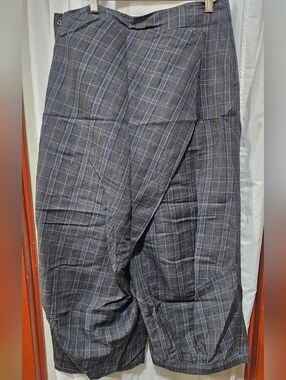 Crea Concept Drop Crotch Wide Leg Cropped Harem Pants